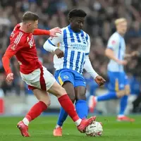 Manchester United make Elliot Anderson their top midfield target as Carlos Baleba stays high on the list photo