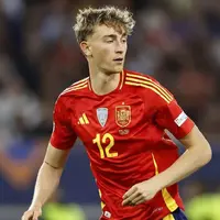 Dean Huijsen leaves Spain camp, out vs Turkey photo