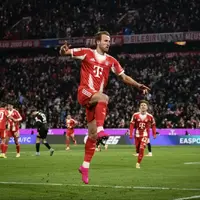 Barcelona line up Harry Kane as Lewandowski successor while Man United circle photo