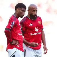 Man United fast-track AFCON planning for Amad Diallo after Everton loss - context on Mbeumo and Mazraoui photo