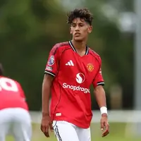 Exclusive: Man United win fight to keep academy gem JJ Gabriel as Amorim accelerates pathway photo