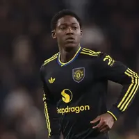 Kobbie Mainoo gives green light to Napoli as top target - agreement with Man United will decide photo