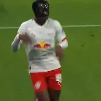 Exclusive: Manchester United move for winger Yan Diomande gathers pace amid Semenyo fallback photo