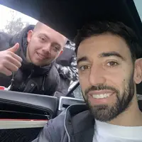 Bruno Fernandes seen at Carrington as recovery drags - return date still unknown photo