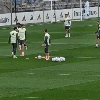 Franco Mastantuono injury scare denied: training confirmed, fitness questions linger