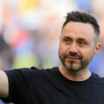 Manchester United line up Roberto De Zerbi as top alternative if Amorim pursuit stalls