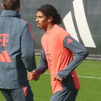 1.93m Bayern U19 striker Noah Codjo‑Evora earns first senior training call‑up