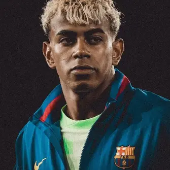 Rival view: Lamine Yamal in severe pain after PSG — Barcelona could be waiting a long time