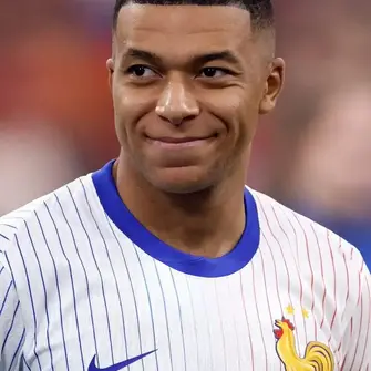 Mbappé skips France training: alarm bells, mixed signals, and Madrid’s lurking influence
