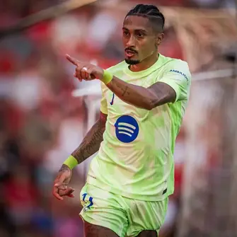 Manchester United push for Raphinha as Barcelona set €120m tag: momentum building