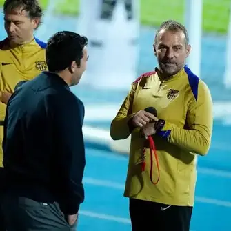 Barcelona set January priority: left‑footed centre‑back vs No.9 as Flick and Deco align
