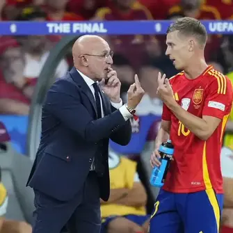 Barcelona fan fury targets Luis de la Fuente over handling of Pedri, Gavi, Lamine Yamal and Dani Olmo