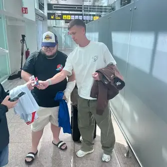 Dani Olmo lands in Barcelona after Spain duty, fueling Barça transfer momentum