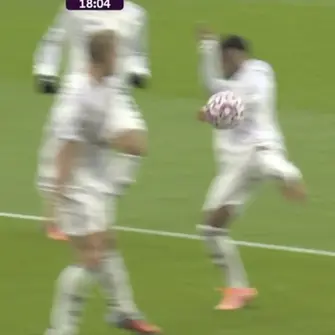 Liverpool handball debate: Why this was NOT a penalty — a veteran referee’s view