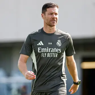 Zubimendi’s laser‑calm answer fuels Real Madrid talk: perfect pivot for an Alonso blueprint