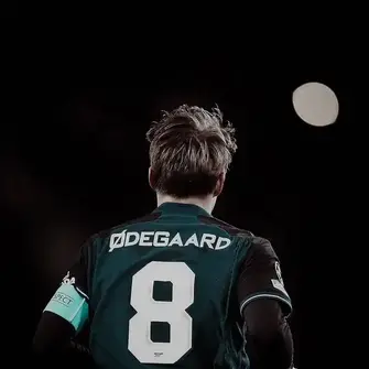 Odegaard set for late fitness call vs Tottenham as Arsenal prepare supporter-designed tifo