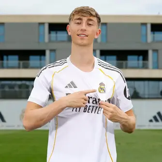 Dean Huijsen sent for tests as Real Madrid's defensive issues pile up