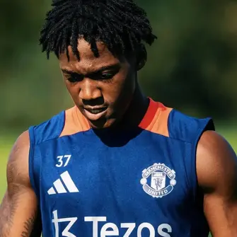 Kobbie Mainoo ready to pursue January loan from Man United amid Amorim snub