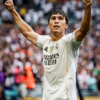 Brighton, Aston Villa, Wolves, Leeds and Eintracht Frankfurt eye Real Madrid 21-year-old Gonzalo García