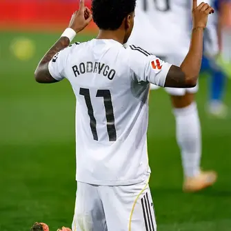 Rival view: Rodrygo's 'not serious' discomfort could cost Real Madrid more than they admit