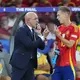 Barcelona fan fury targets Luis de la Fuente over handling of Pedri, Gavi, Lamine Yamal and Dani Olmo photo
