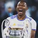 Alaba says he’s pain-free, but Real Madrid’s CB pecking order says otherwise