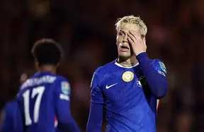 Lincoln City Fans Target Garnacho With Chants During Substitution – United’s Golden Boy Embarrassed? photo