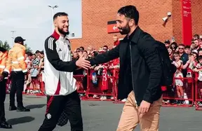 Manchester United rocked as Mazraoui ruled out until international break — rivals smell blood photo