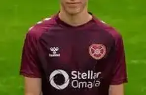 Man United push to sign Scotland U17 talent Keir McMeekin after Carrington visit photo