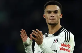 Manchester United closing in on left-side upgrade: Antonee Robinson identified as ideal wing-back profile photo