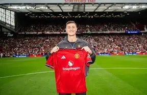 United wise to swerve Delap and Gyökeres — momentum builds toward Benjamin Šeško as the perfect fit photo