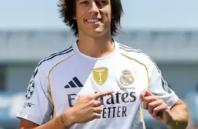Grimaldo reveals Madrid pathway with Xabi Alonso as Real choose Álvaro Fernández Carreras photo