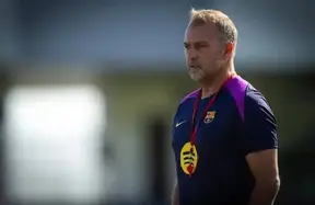 Flick urges joint minute-management as Barça push back on Spain call-ups: Yamal spotlight, Bernal released photo