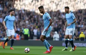 Rodri hobbles off with hamstring vs Brentford — Man City’s metronome finally breaks photo