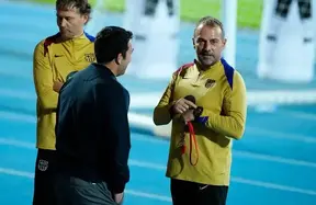 Barcelona set January priority: left‑footed centre‑back vs No.9 as Flick and Deco align photo