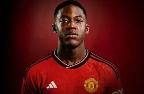 Napoli push January loan for Kobbie Mainoo from Man United as talks warm up photo