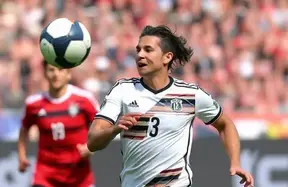 Germany’s early strike erased: why Woltemade’s 5’ handball call is spot-on photo
