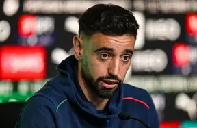Bruno Fernandes embraces deeper midfield role amid Man United’s tactical shift photo