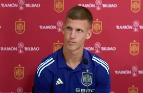 Spain’s gamble backfires: Dani Olmo injured after being made to train through discomfort photo