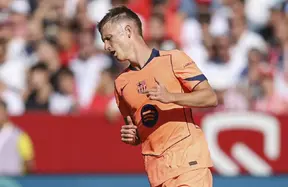 Dani Olmo returns to Barcelona with suspected soleus tear — rival view: don’t expect him back anytime soon photo