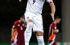England rout Latvia 5-0 as Harry Kane nets brace and seals World Cup 2026 berth photo
