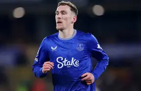 Manchester United eye James Garner return after standout Everton season photo