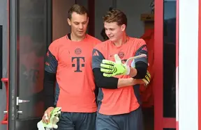 Bayern ready to hand Manuel Neuer a 2027 extension — green light from the top photo