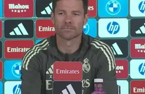 Xabi Alonso hails Raúl Asencio’s anticipation and duel power, hints at back-three versatility photo