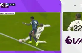 Arsenal penalty debate: Why the challenge was a clear spot-kick under Law 12 photo
