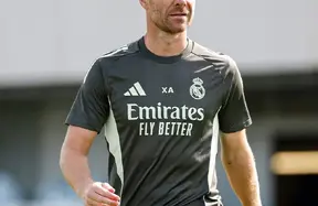 Zubimendi’s laser‑calm answer fuels Real Madrid talk: perfect pivot for an Alonso blueprint photo