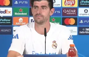 Courtois questions the ‘Wenger law’: offside margins aren’t the problem—time-wasting is photo