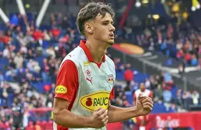 Manchester United intensify scouting of RB Salzburg’s Kerim Alajbegovic as Leverkusen move to hijack photo