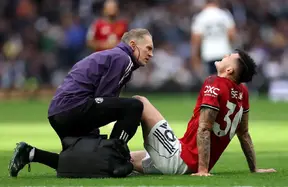 Man United await clarity on Benjamin Šeško knee issue as January chase ramps up photo
