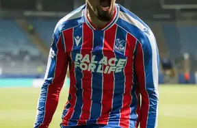 Daniel Muñoz opens door to Barcelona, PSG, Real Madrid or Man United - January move edging closer photo